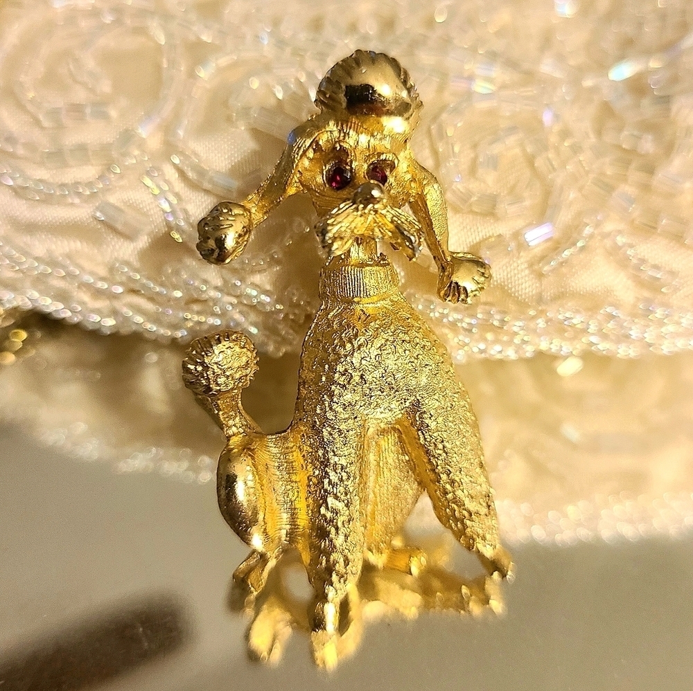 Vintage PELL Rhinestone Gold Poodle Dog Pin Brooch